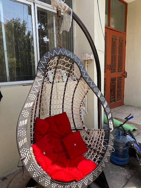 holding swing chair full size 1
