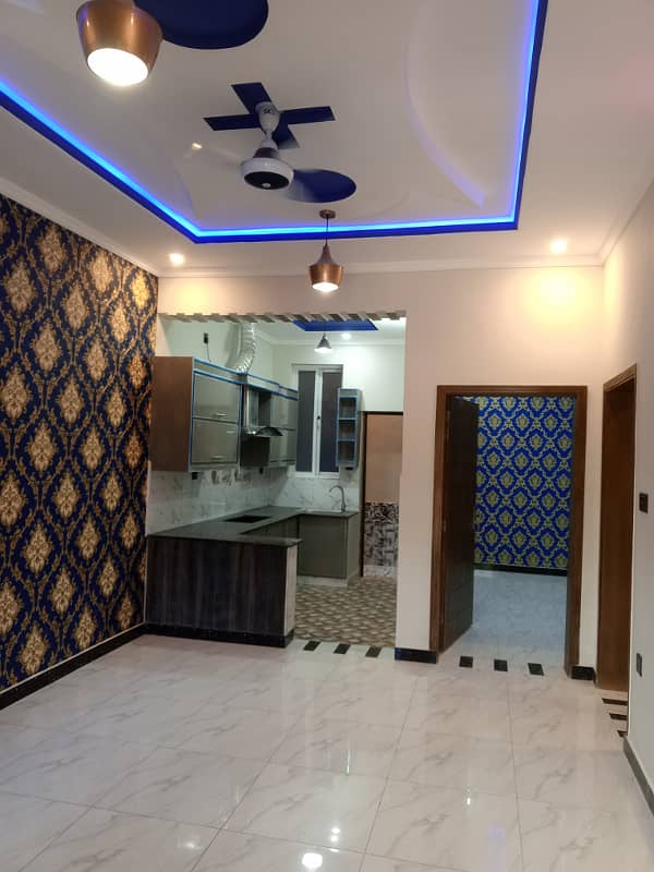 5 Marla house For Sale Demand 1 Cror 50 Lack Electricity Water Available Tahir Khan 03115850472 21