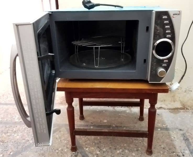 28 Ltr microwave oven for sale in KDA kohat 1