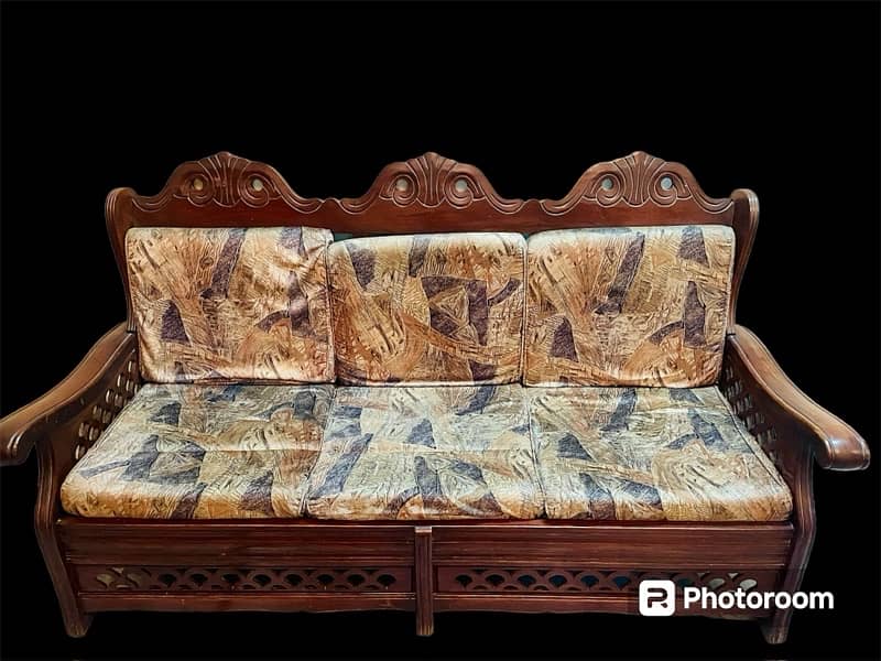 Diyar wooden sofa set 0