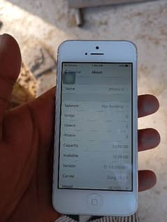 iPhone 5 non pta 10/10 condition only phone