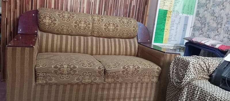 6 seater sofa set like new 10/10 condition 6
