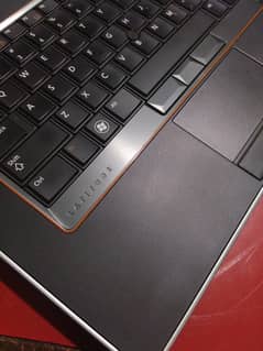 Dell Core i5 2nd Generation with Double Graphic Intel Nviada
