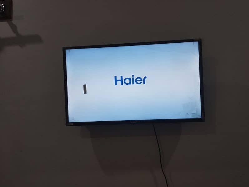 haier led tv urgent sale like new 6