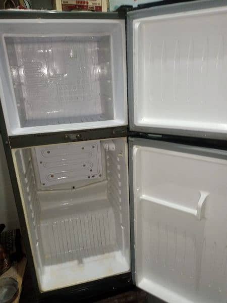 Refrigerator for sale in very good condition 2