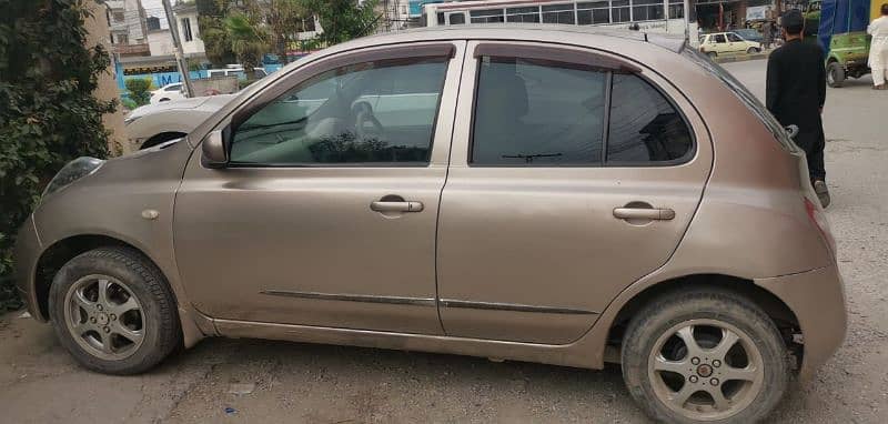nissan march 2007/12 good condition 2