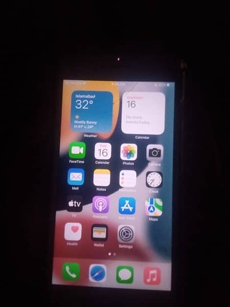 iPhone 6s Plus 64 gb non pta touch  crack he 2