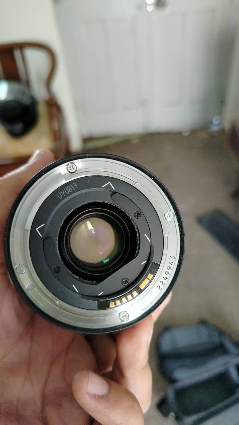 Canon 17/40 F4 . . 8/10 Forse I need some money . . work 100)100 ef lans 5