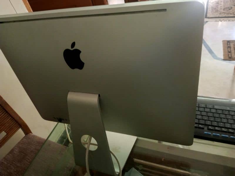 Apple iMac Core i3 2