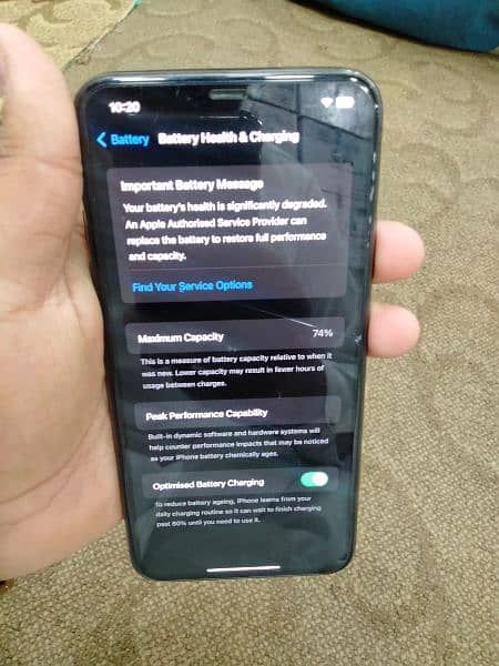 iphone 11 pro max non pta 256 gb waterpack with box chrger 4