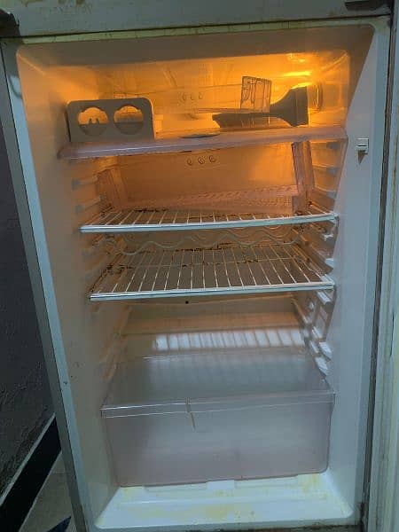 Haier Deluxe fridge refrigerator 6