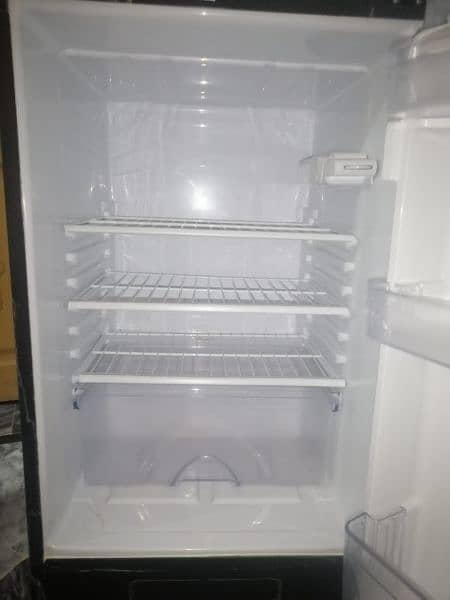 Dawalnce Refrigerator 10/10 condition 6