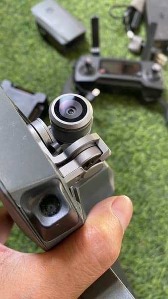 DJI Mavic pro (fly more combo) with box and accessories 3