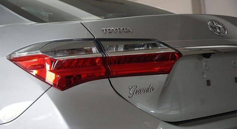 Toyota Altis Grande CVT-X 1.8 2024 Model on installment 1