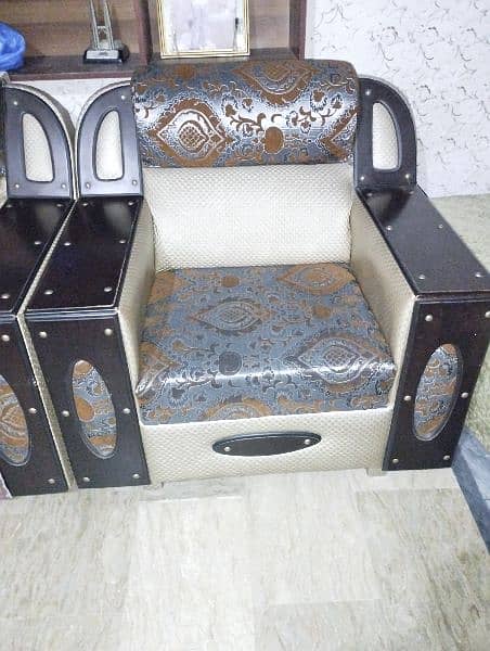 sofa set for sale. . . . . . . . Contact only on WhatsApp 2