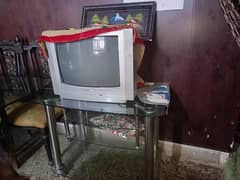 TV with Trolley 0