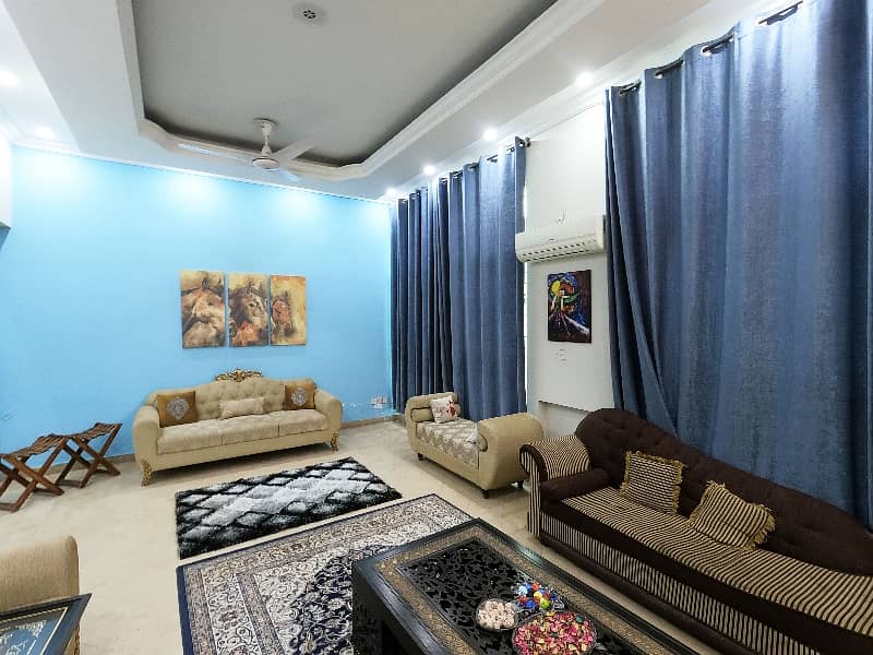 Corner 10 Marla House For sale In The Perfect Location Of Wapda Town Phase 1 - Block K2 13
