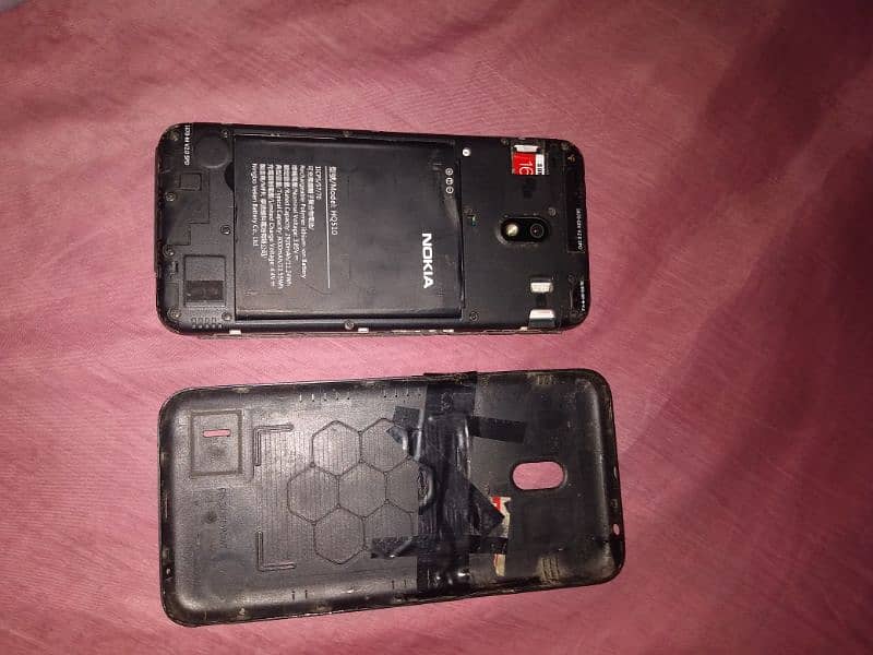 Nokia 2.2 mobile 2/16 for sell with back cover pouch 4