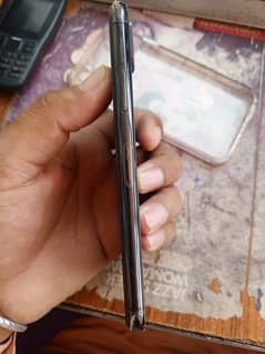 iphone x black clr 64 gb pta prove battery  chng 100 health only mbl