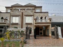 Spacious 10 Marla House Available For sale In Nasheman-e-Iqbal Phase 2
