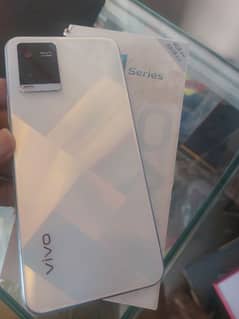 vivo y21 for sel with box and charjr لالیاں