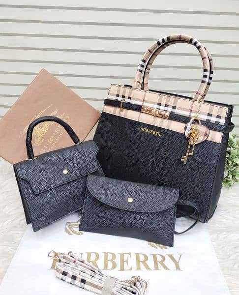 New Arrival 

 BRANDED 3 IN 1 *BURBERRY*  3 PIECE SET FOR Womens 3