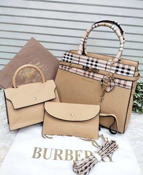 New Arrival 

 BRANDED 3 IN 1 *BURBERRY*  3 PIECE SET FOR Womens 4