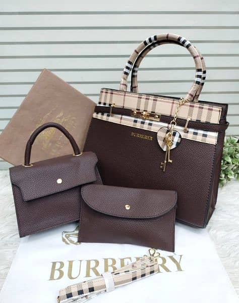 New Arrival 

 BRANDED 3 IN 1 *BURBERRY*  3 PIECE SET FOR Womens 6