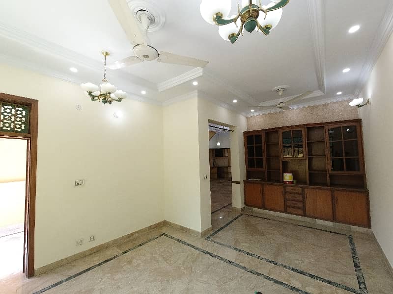 Prime Location 7 Marla House For sale In Airport Housing Society - Sector 3 Rawalpindi In Only Rs. 24000000 17