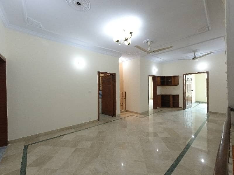 Prime Location 7 Marla House For sale In Airport Housing Society - Sector 3 Rawalpindi In Only Rs. 24000000 19