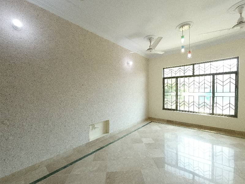 Prime Location 7 Marla House For sale In Airport Housing Society - Sector 3 Rawalpindi In Only Rs. 24000000 22