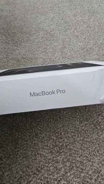 14 inch Macbook Pro 2023 M3 for Urgent Sale 3