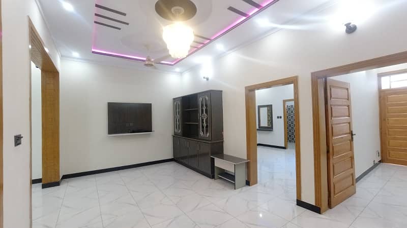 Prime Location 7 Marla House For sale In Rs. 21,500,000 Only 4