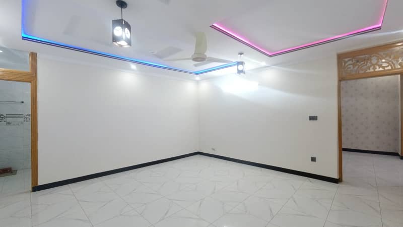 Prime Location 7 Marla House For sale In Rs. 21,500,000 Only 20