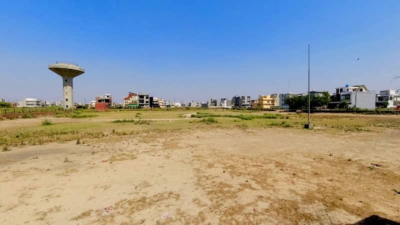 1 Kanal Residential Plot For sale Available In LDA Avenue 3