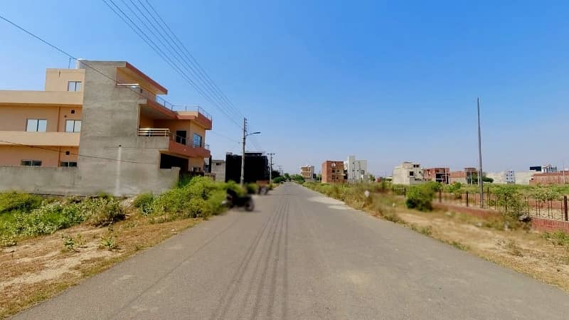 1 Kanal Residential Plot For sale Available In LDA Avenue 9