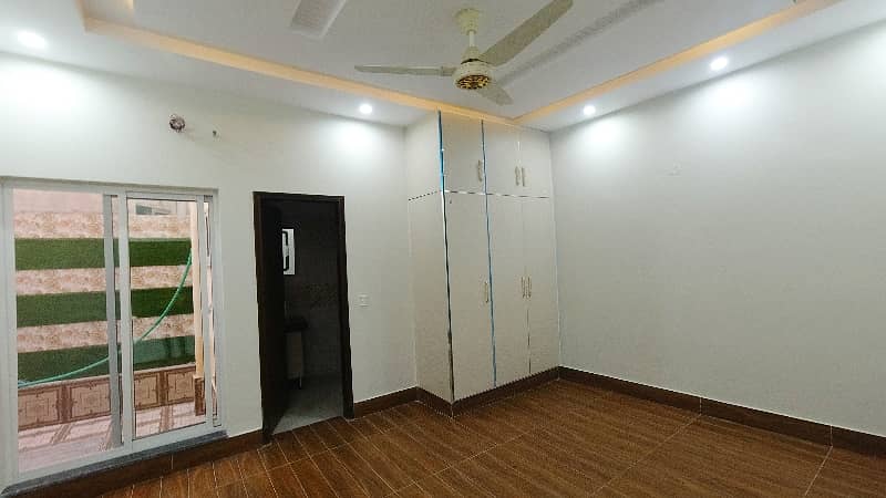 Ideal Prime Location House For Sale In Punjab Small Industries Colony 4