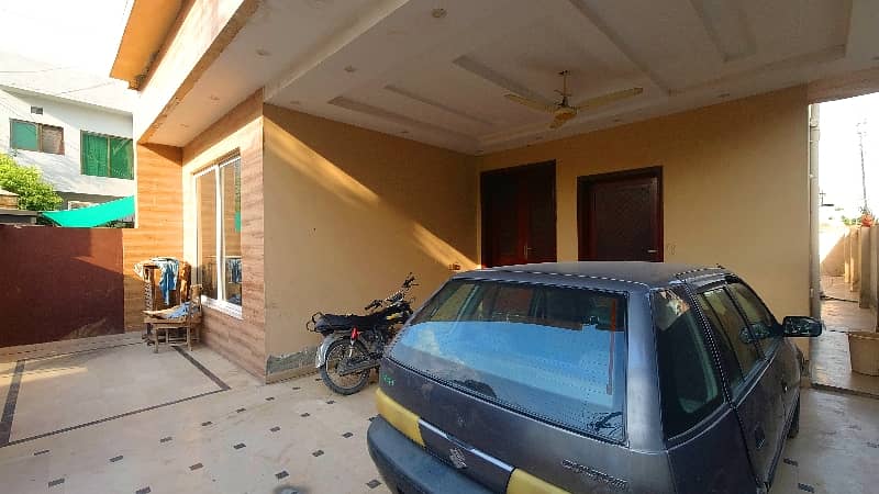 Book A Prime Location 10 Marla House In Punjab Small Industries Colony 1