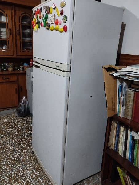 Samsung Refrigerator SR- 488 ( No Frost Technology) 2