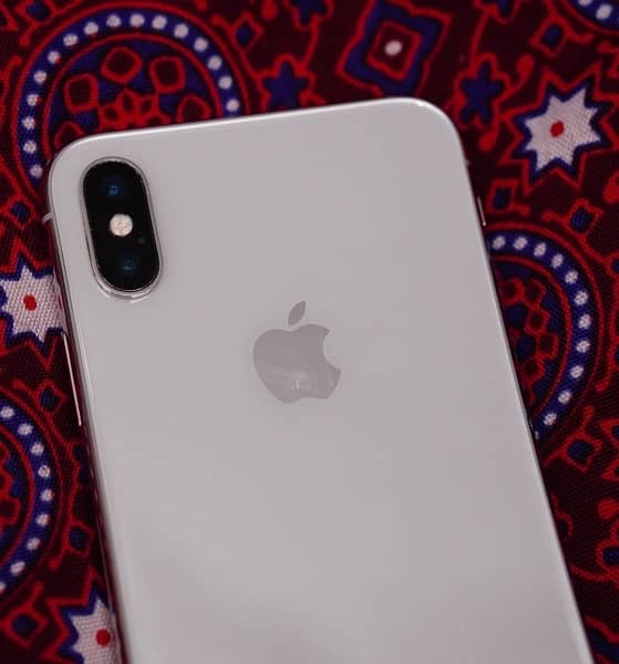 Iphone x pta aprove 80bh with box 15