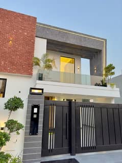 10.75 Marla 5 Bed Rooms Modern House 0