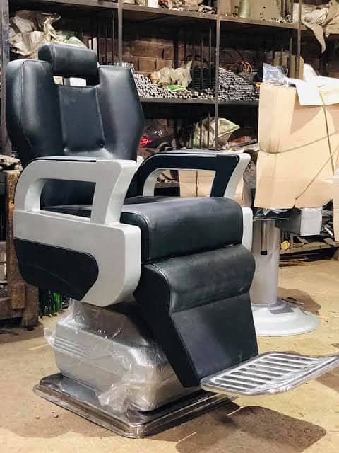 Saloon Chair/Chairs /Chairs beauty/Saloon/Barber chair/Cutting chair 5