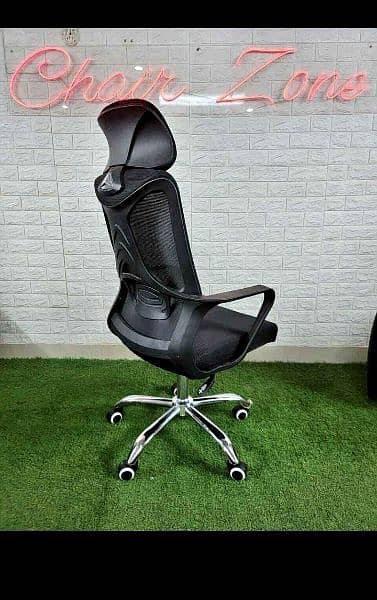 All types of new office chair available 9
