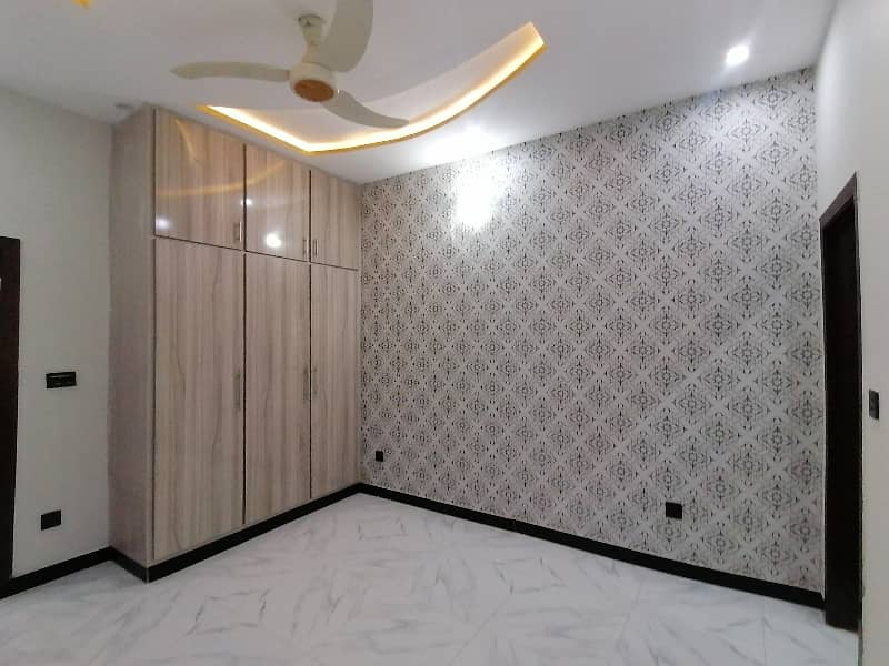 Ideal House Is Available For Sale In Rawalpindi 8