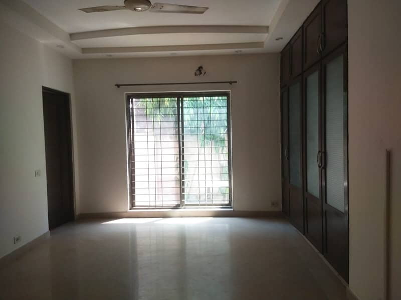 Prime Location 1 Kanal Like New Bungalow Available For Rent in DHA Phase 5 Block C Near Park 24