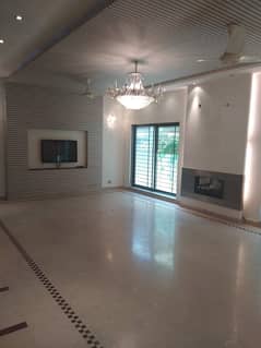 Kanal Awesome House Available For Rent In DHA Phase 5 Block E Near Masjid 0