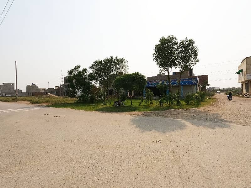 Prime Location Ideal Commercial Plot For sale In Pak Arab Society Phase 2 - Block F1 2