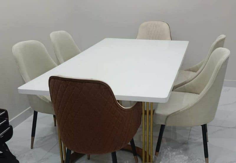 Chairs and Table Set Factory Rate 7