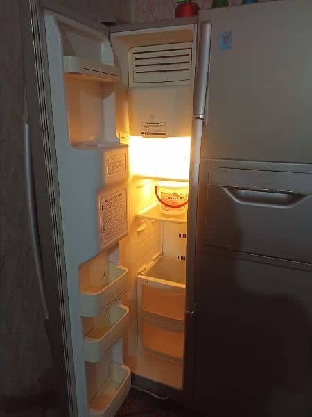 duble door fridge for sale urgent 3