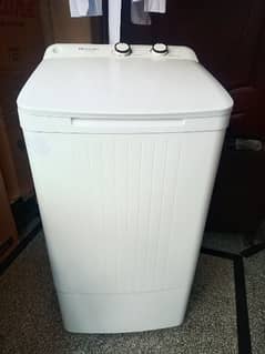 Washing machine (very good condition) for sale 0